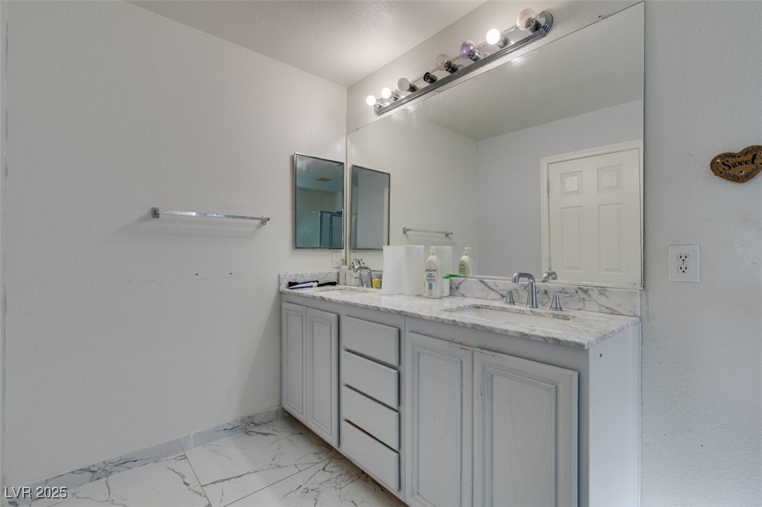 5842 Pueblo Canyon Avenue Las Vegas NV 89131