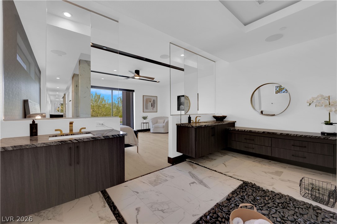 16 Canyon Shores Place Henderson NV 89011