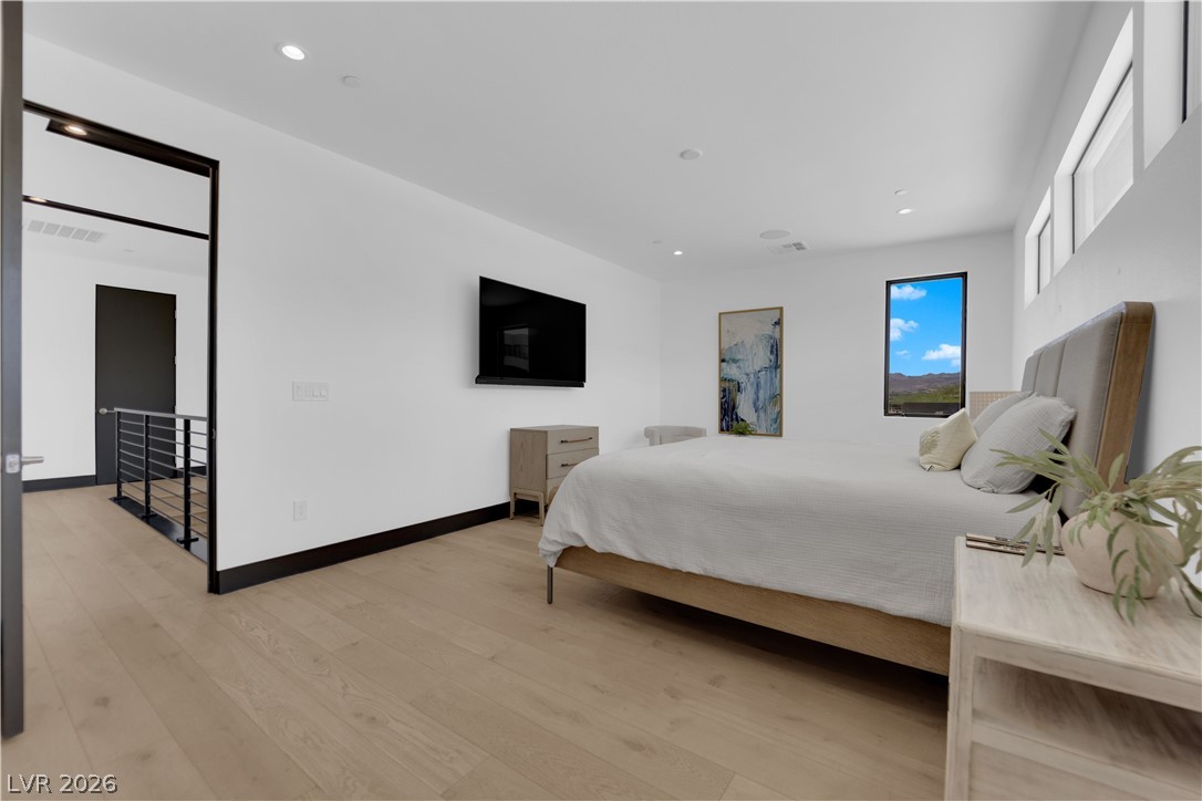 16 Canyon Shores Place Henderson NV 89011