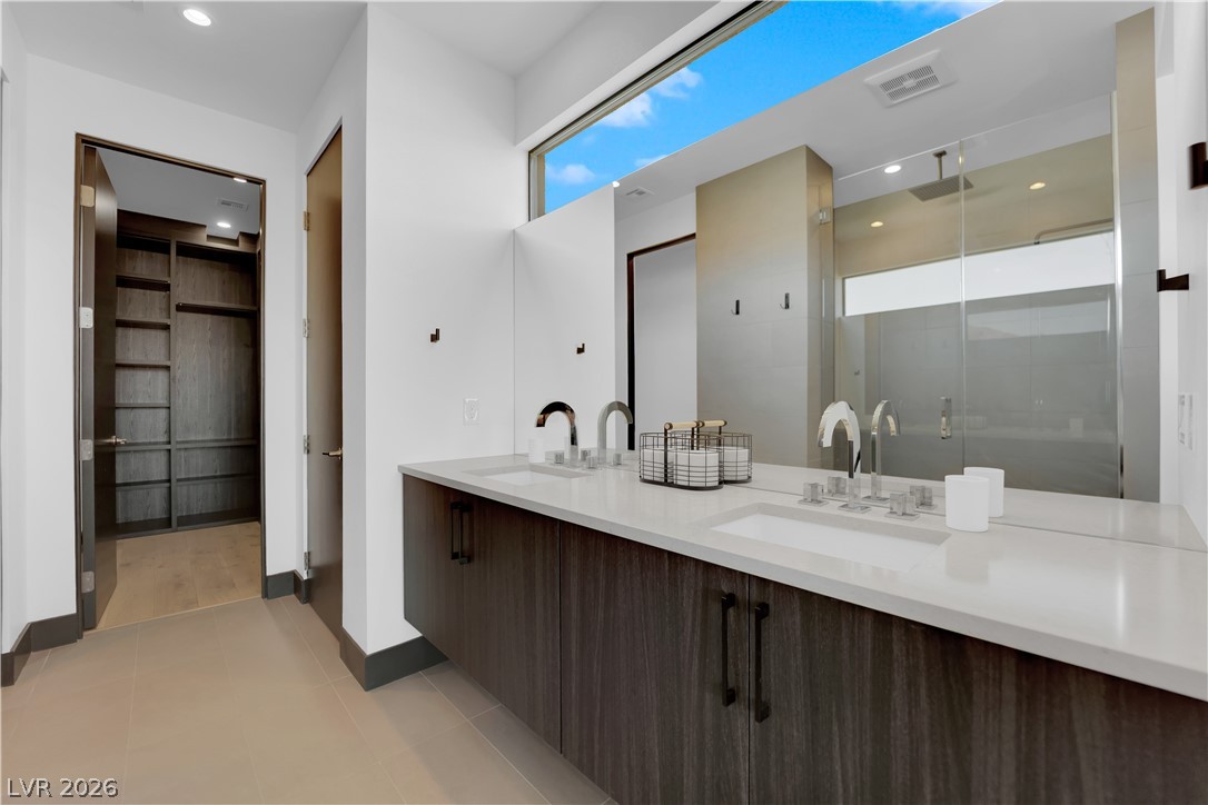 16 Canyon Shores Place Henderson NV 89011