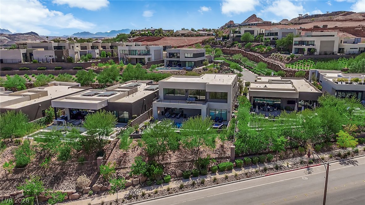 16 Canyon Shores Place Henderson NV 89011