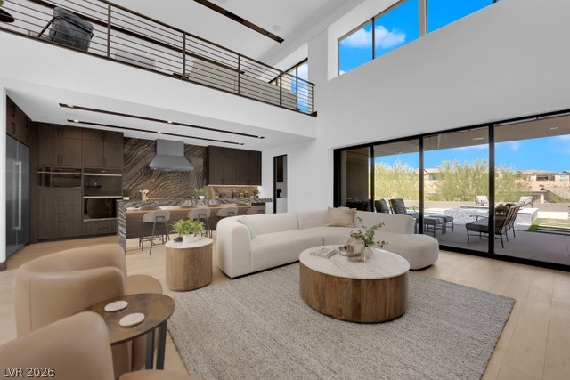 16 Canyon Shores Place Henderson NV 89011