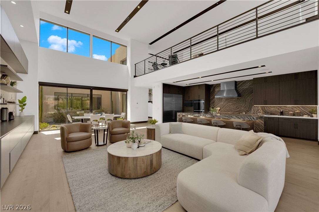 16 Canyon Shores Place Henderson NV 89011