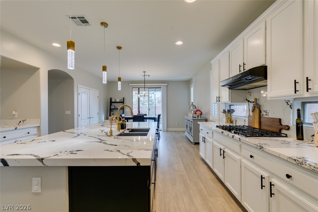 3829 Hawkeye Falls Avenue North Las Vegas NV 89085