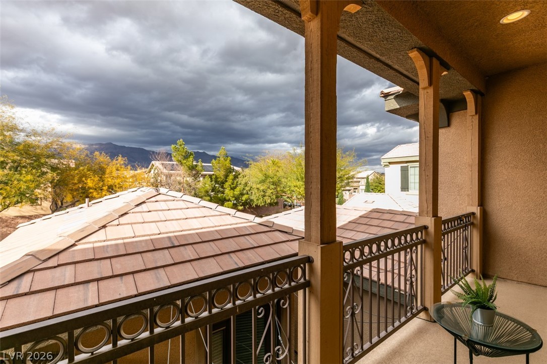 3829 Hawkeye Falls Avenue North Las Vegas NV 89085