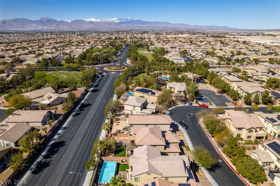 3829 Hawkeye Falls Avenue North Las Vegas NV 89085