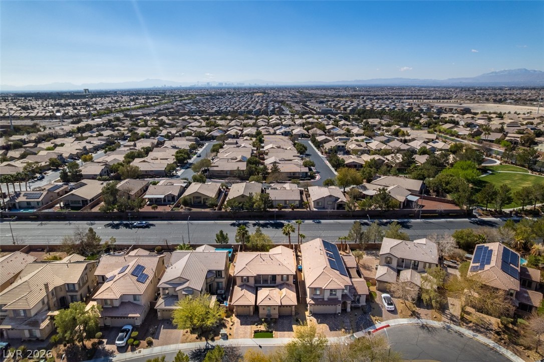 3829 Hawkeye Falls Avenue North Las Vegas NV 89085