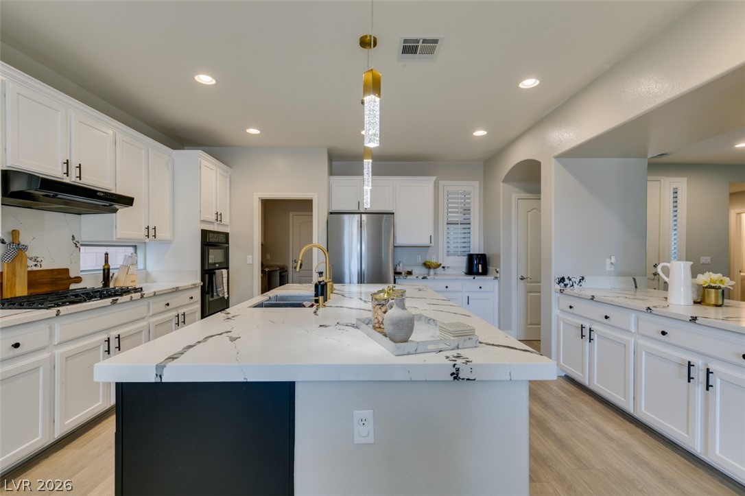 3829 Hawkeye Falls Avenue North Las Vegas NV 89085
