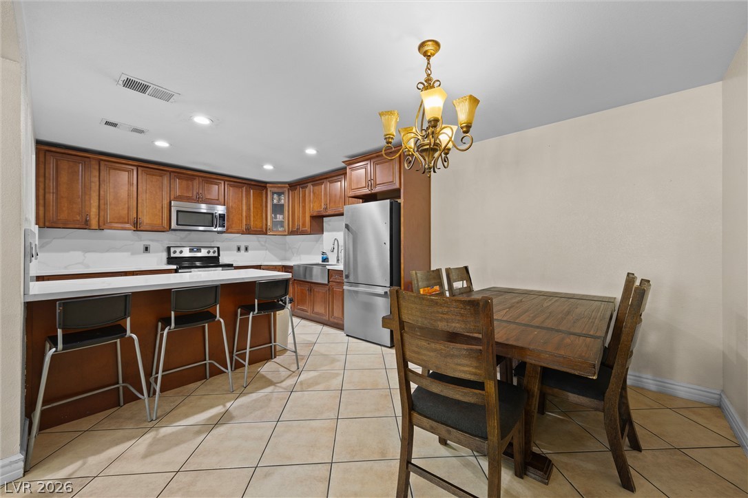 5017 Village Drive Las Vegas NV 89142