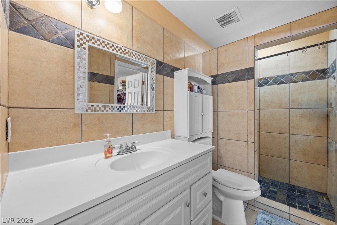 5017 Village Drive Las Vegas NV 89142