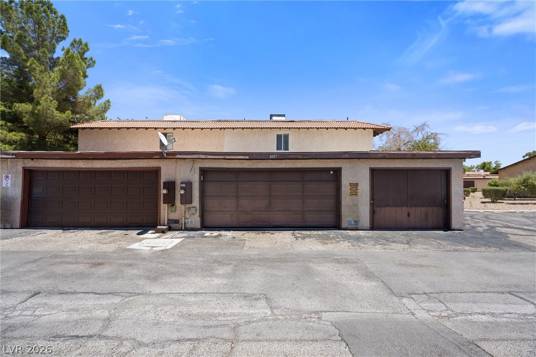 5017 Village Drive Las Vegas NV 89142