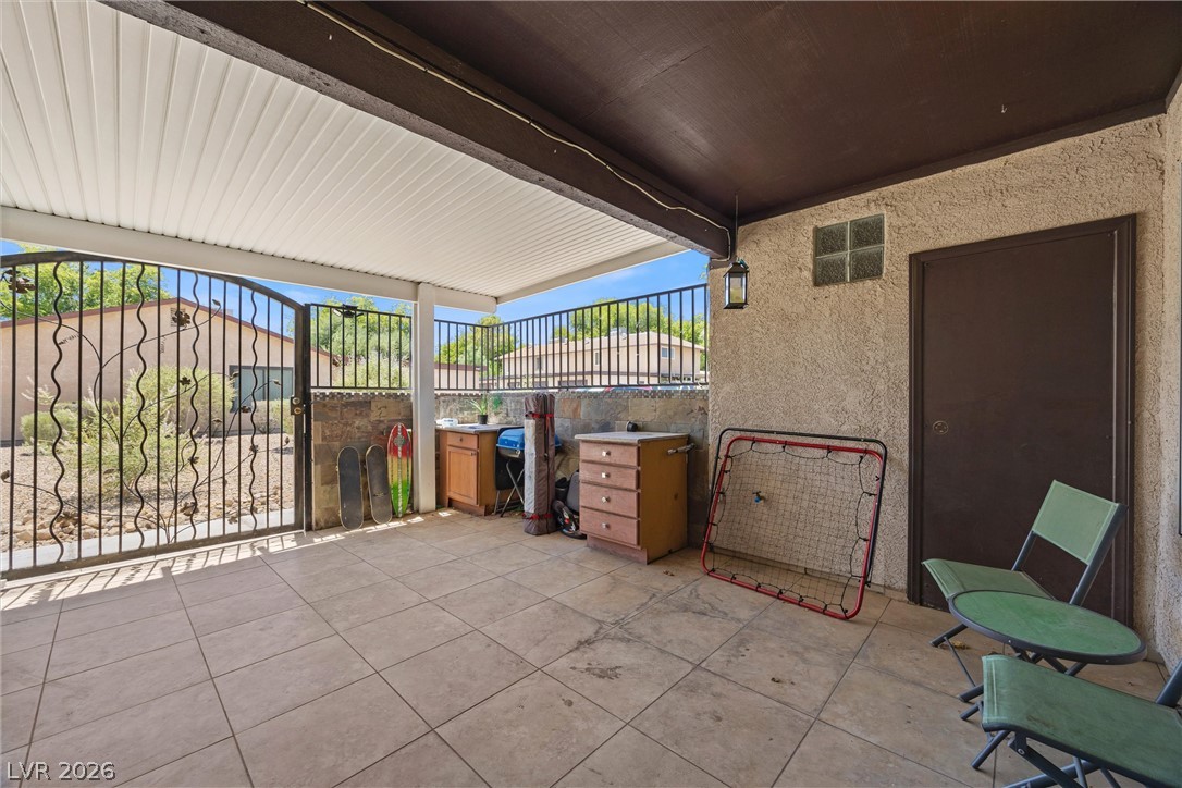 5017 Village Drive Las Vegas NV 89142