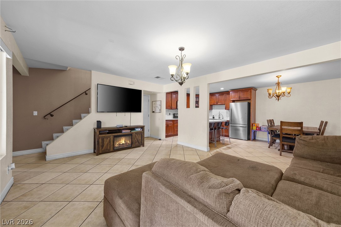 5017 Village Drive Las Vegas NV 89142
