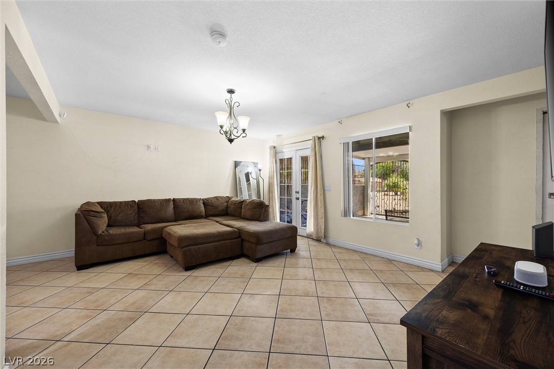 5017 Village Drive Las Vegas NV 89142