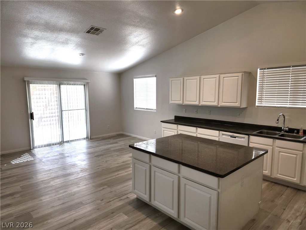 517 Pearberry Avenue Las Vegas NV 89183