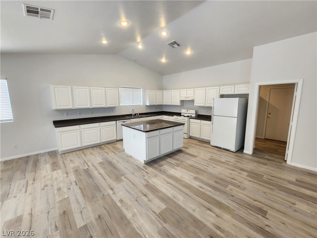 517 Pearberry Avenue Las Vegas NV 89183