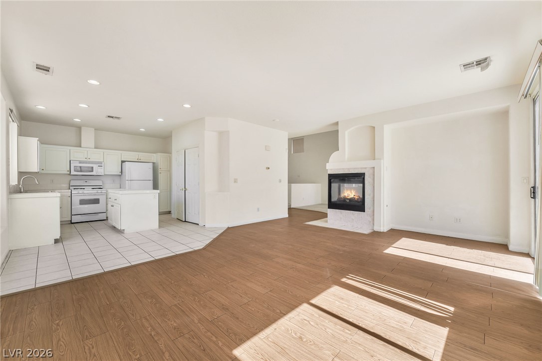 8251 Shell Beach Court Las Vegas NV 89117
