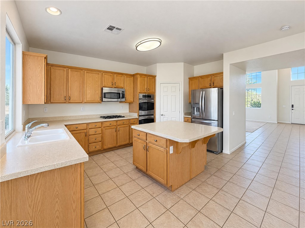 165 Mount Saint Helens Drive Henderson NV 89012