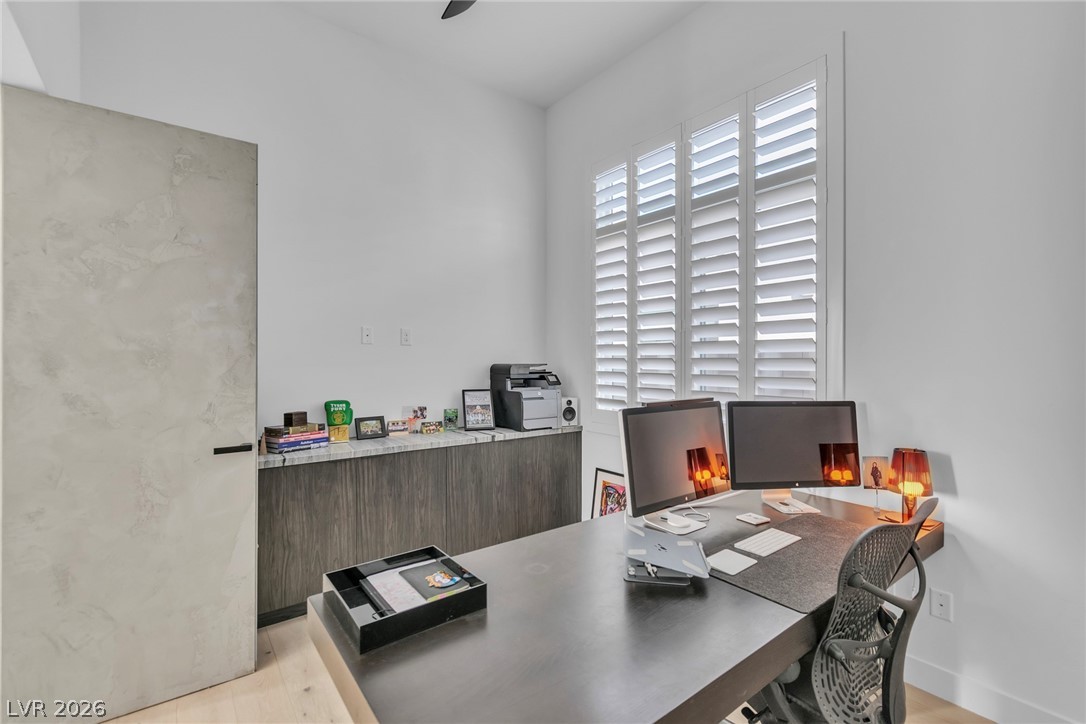 10824 Agate Cliffs Avenue Las Vegas NV 89135