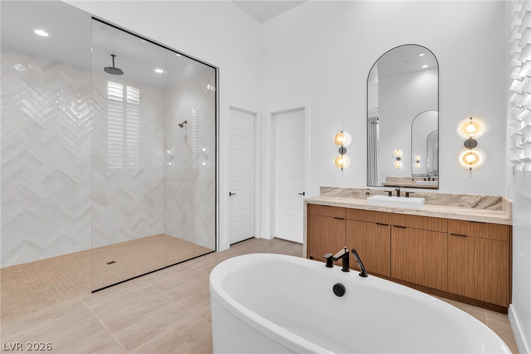 10824 Agate Cliffs Avenue Las Vegas NV 89135