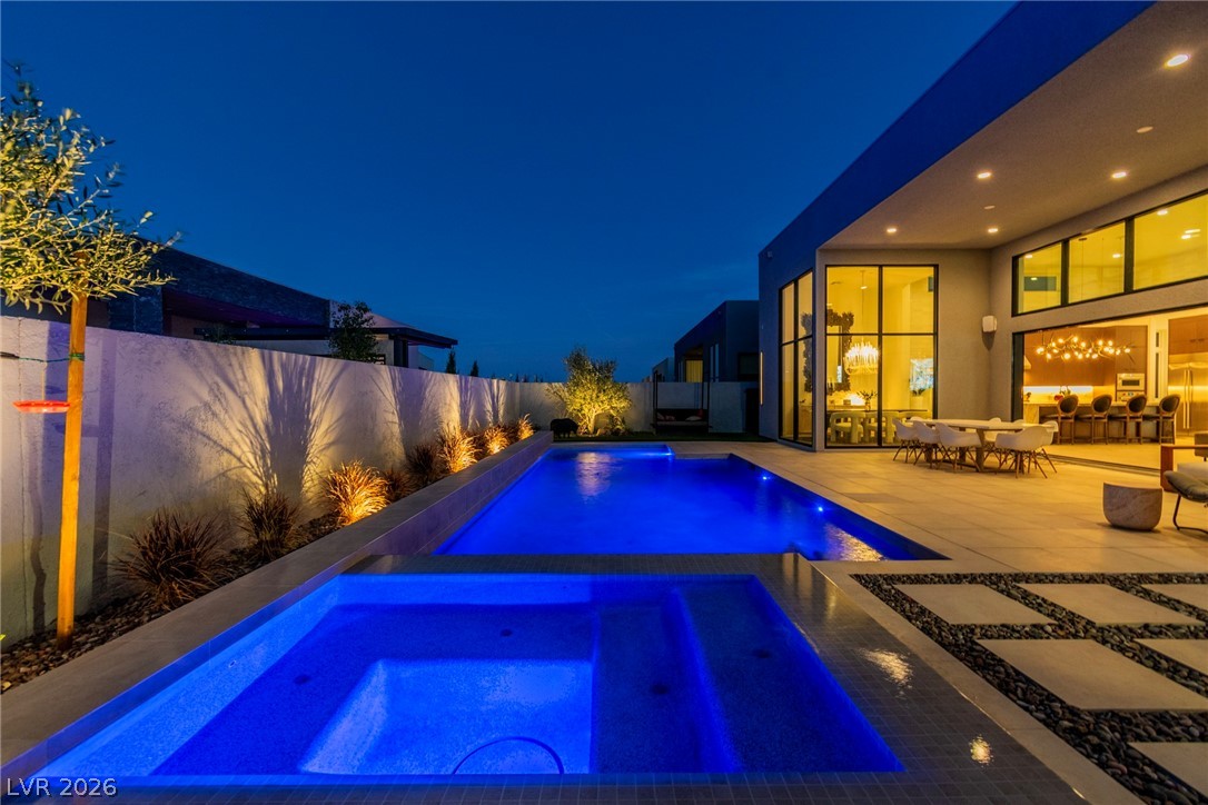10824 Agate Cliffs Avenue Las Vegas NV 89135