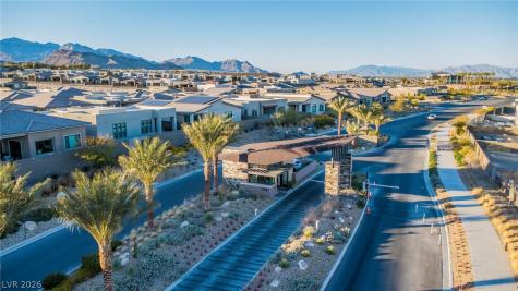 10824 Agate Cliffs Avenue Las Vegas NV 89135