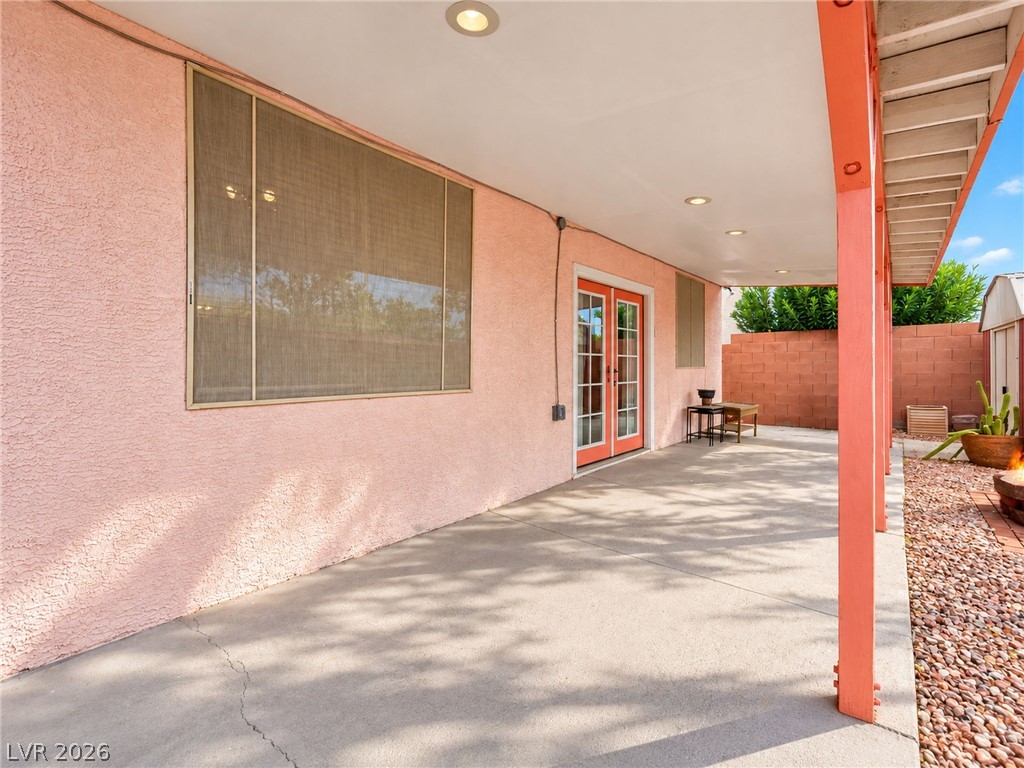 9474 Descending Creek Street Las Vegas NV 89123