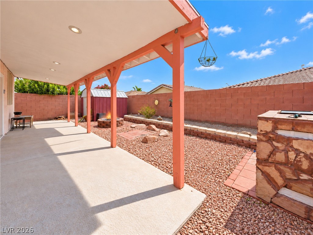 9474 Descending Creek Street Las Vegas NV 89123