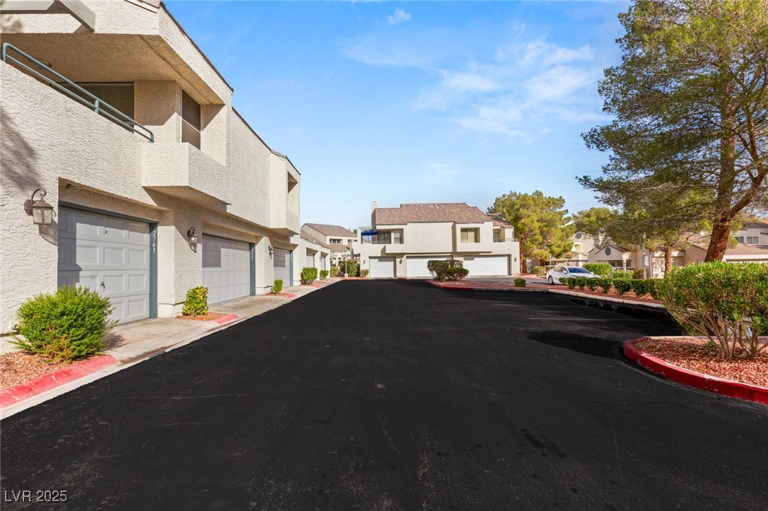 2757 Lodestone Drive Las Vegas NV 89117