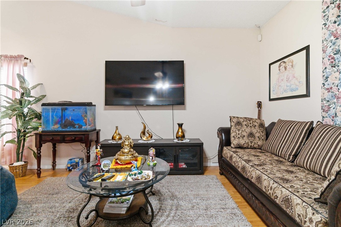2400 Soldier Creek Court Las Vegas NV 89106