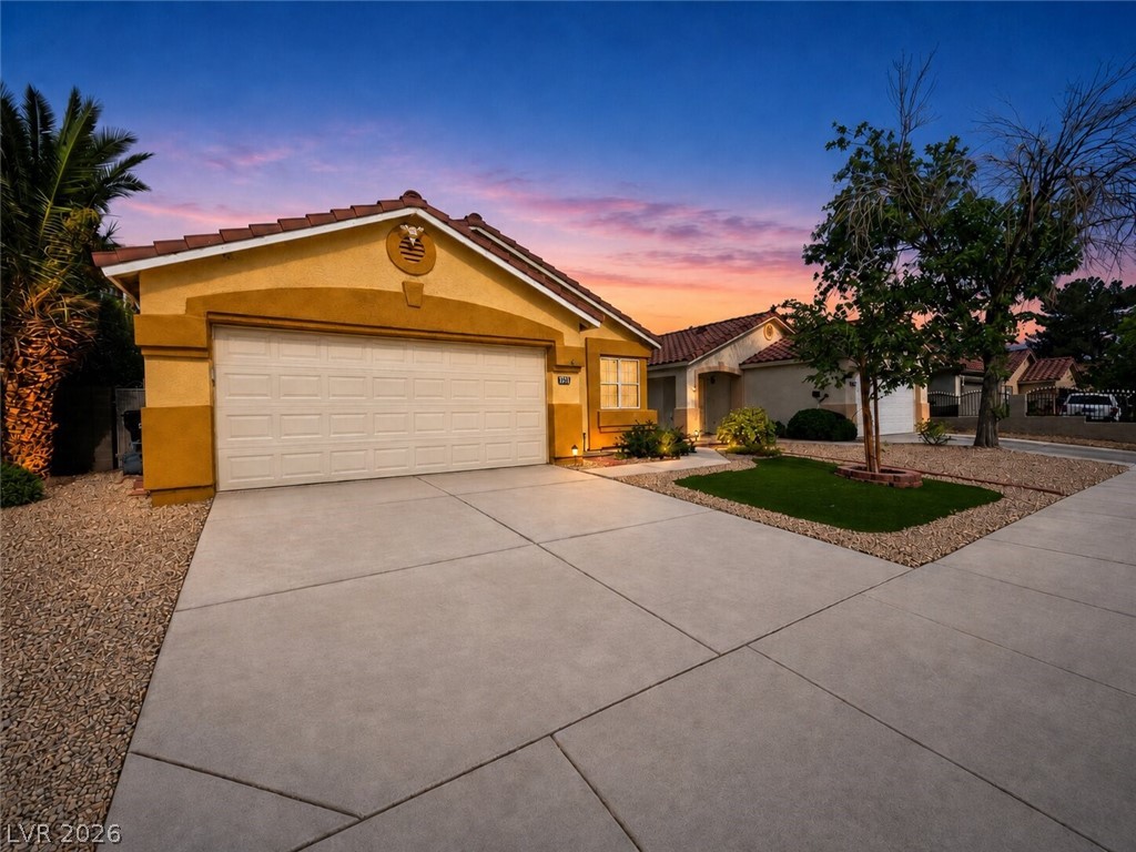 5900 Round Castle Street Las Vegas NV 89130