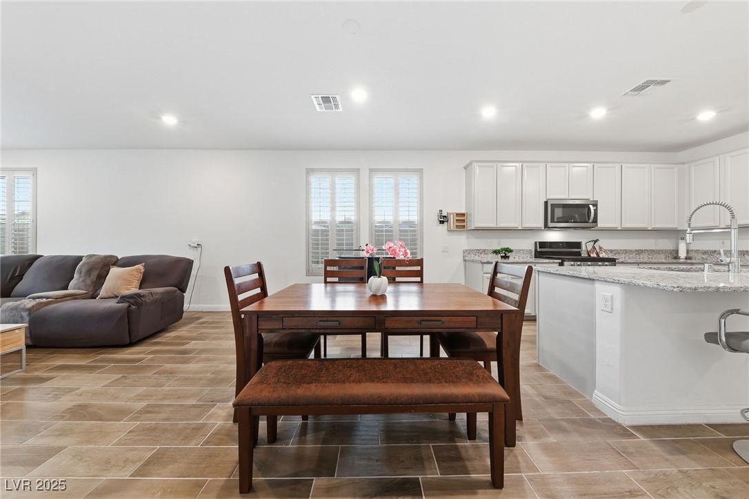 2404 Albury Avenue North Las Vegas NV 89086