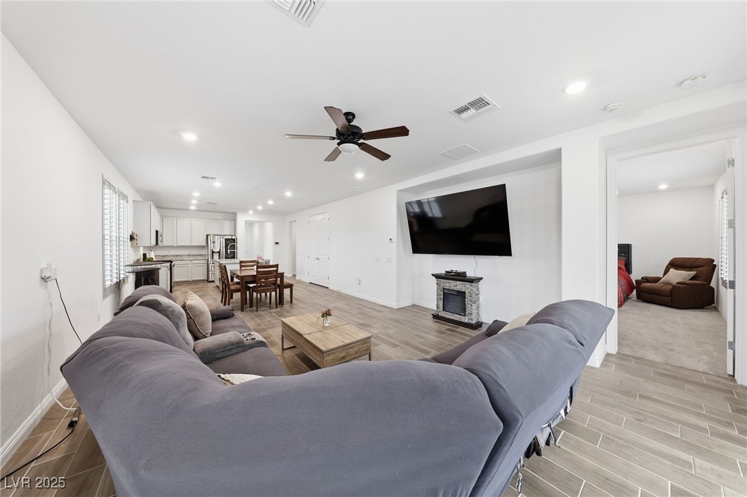 2404 Albury Avenue North Las Vegas NV 89086