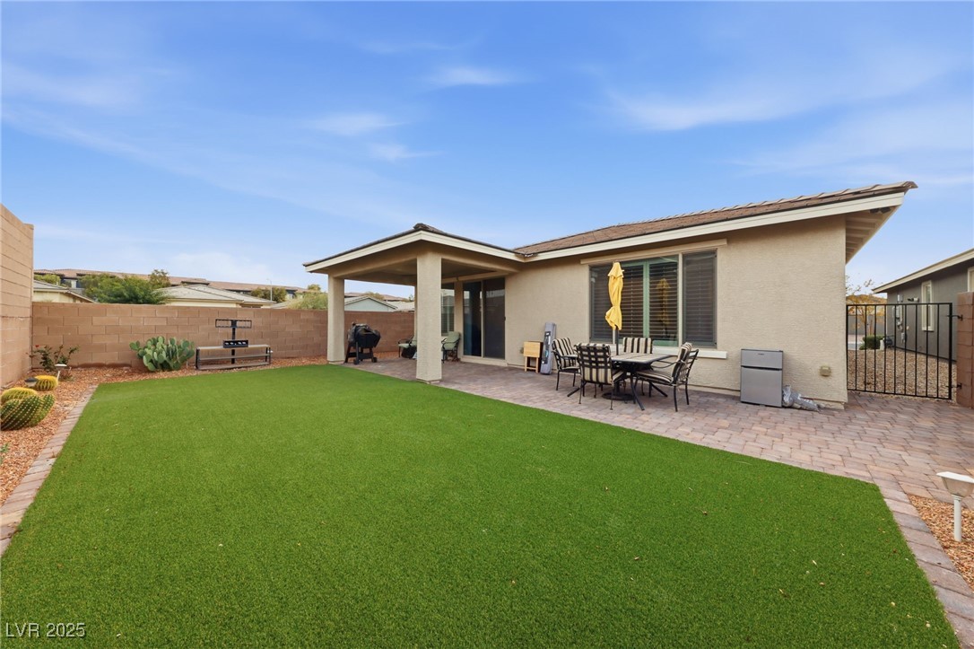 2404 Albury Avenue North Las Vegas NV 89086