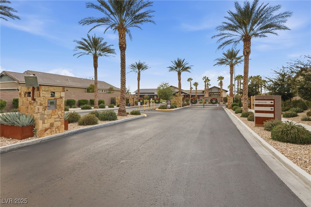 2404 Albury Avenue North Las Vegas NV 89086