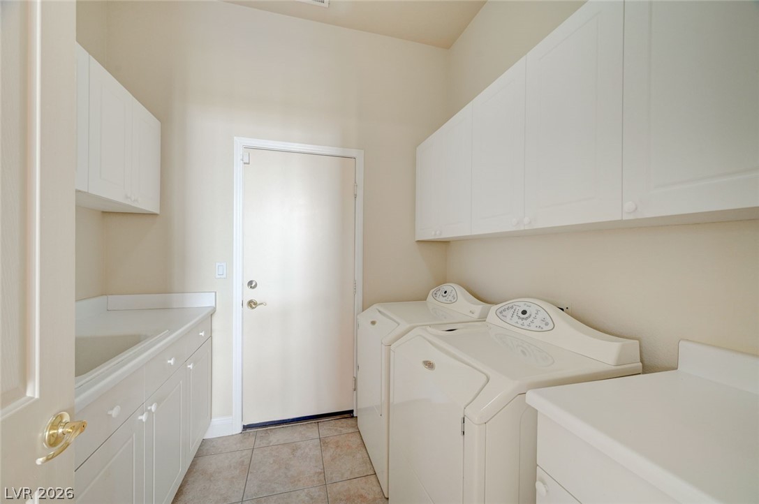 8764 Stockholm Avenue Las Vegas NV 89147