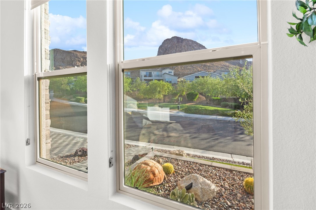 1948 Regal Bluff Drive Henderson NV 89052