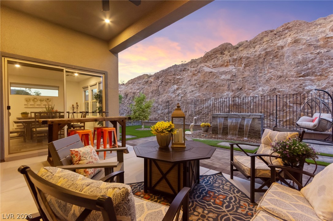 1948 Regal Bluff Drive Henderson NV 89052