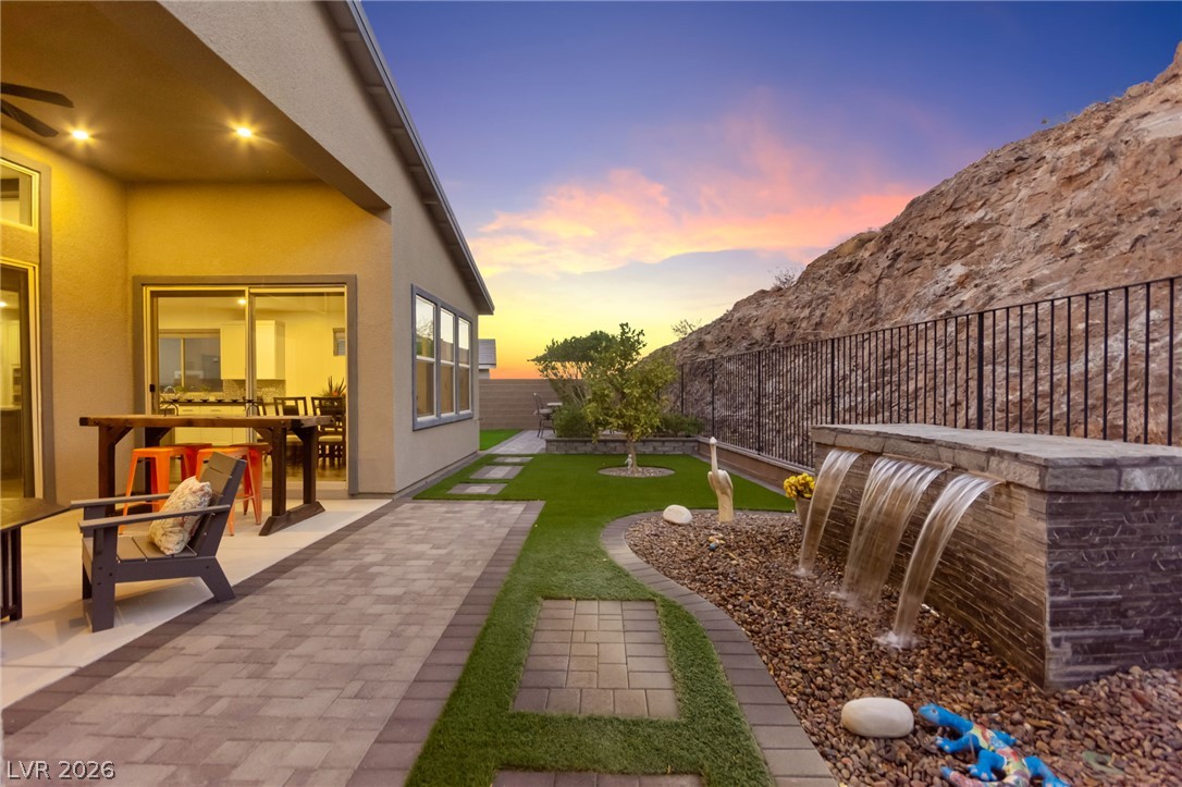 1948 Regal Bluff Drive Henderson NV 89052