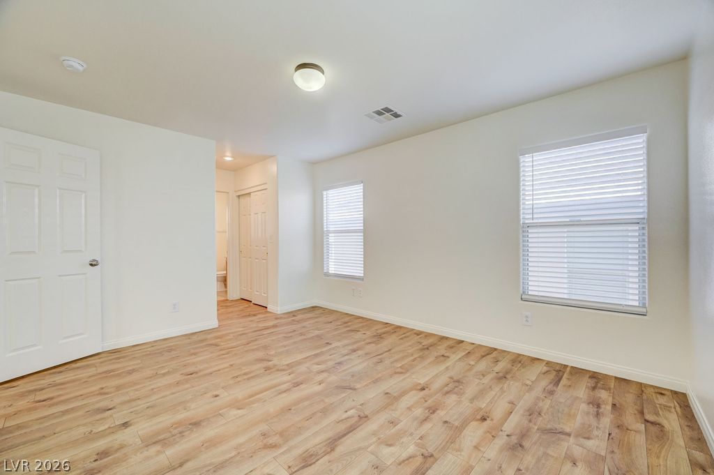 7242 Forefather Street Las Vegas NV 89148