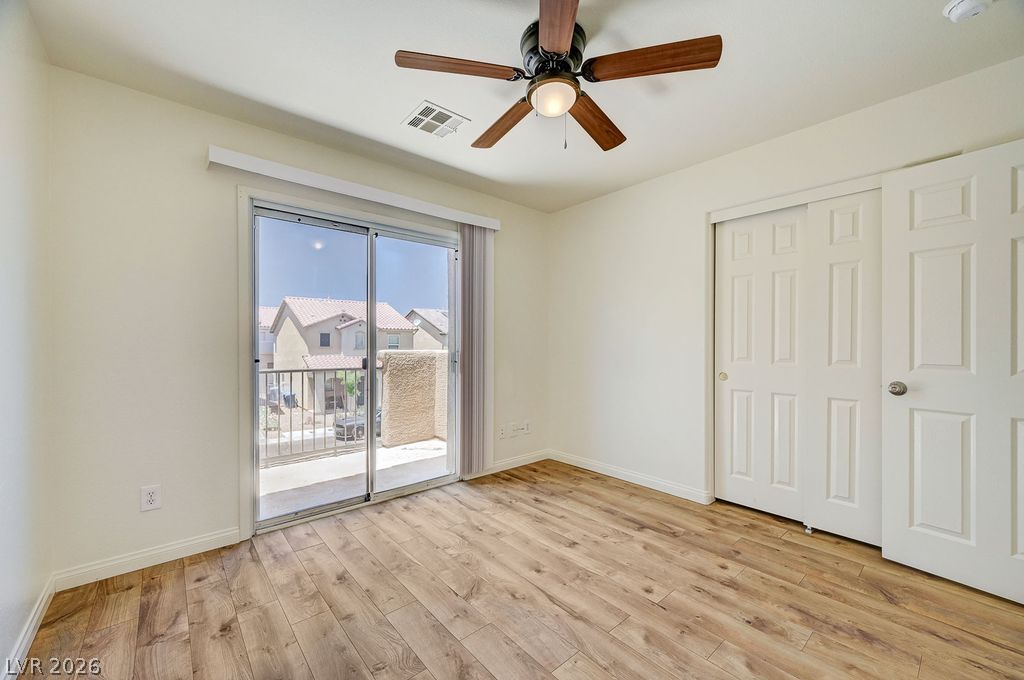 7242 Forefather Street Las Vegas NV 89148