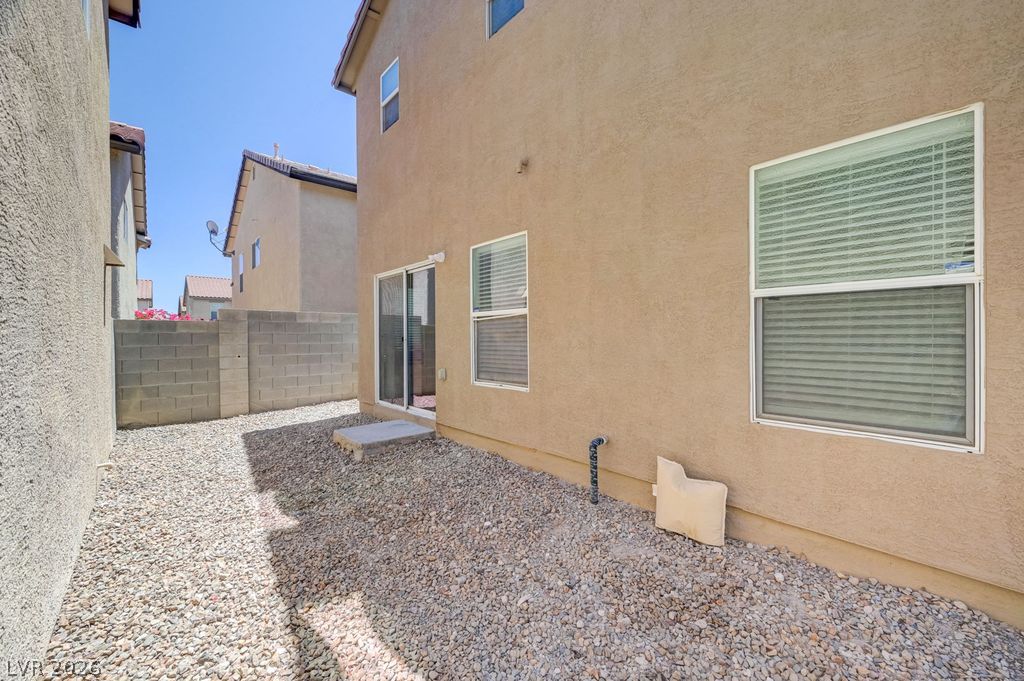 7242 Forefather Street Las Vegas NV 89148
