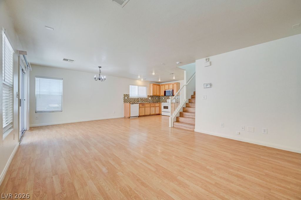 7242 Forefather Street Las Vegas NV 89148