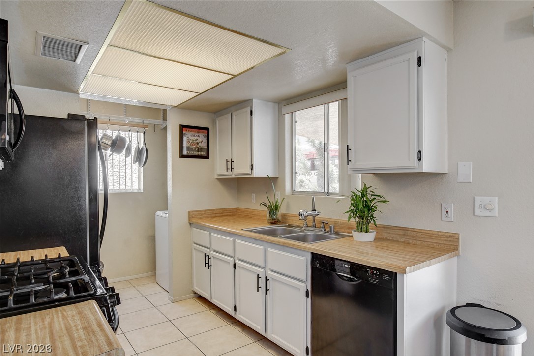 2530 Palace View Drive Las Vegas NV 89121