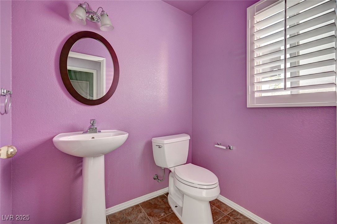 8776 Country View Avenue Las Vegas NV 89129