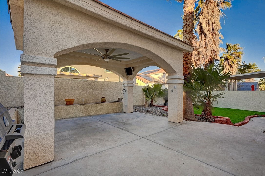 8776 Country View Avenue Las Vegas NV 89129