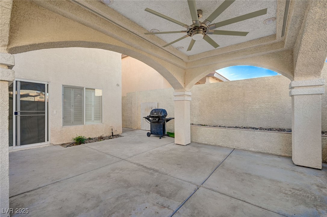 8776 Country View Avenue Las Vegas NV 89129