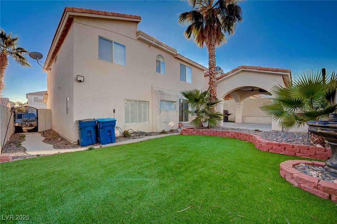 8776 Country View Avenue Las Vegas NV 89129