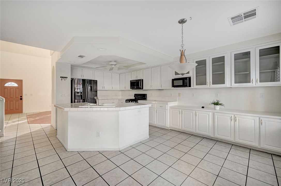 8776 Country View Avenue Las Vegas NV 89129