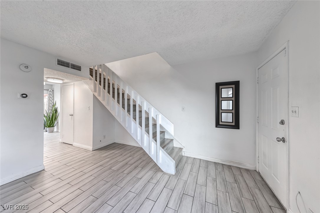 4770 Topaz Street 46 Las Vegas NV 89121